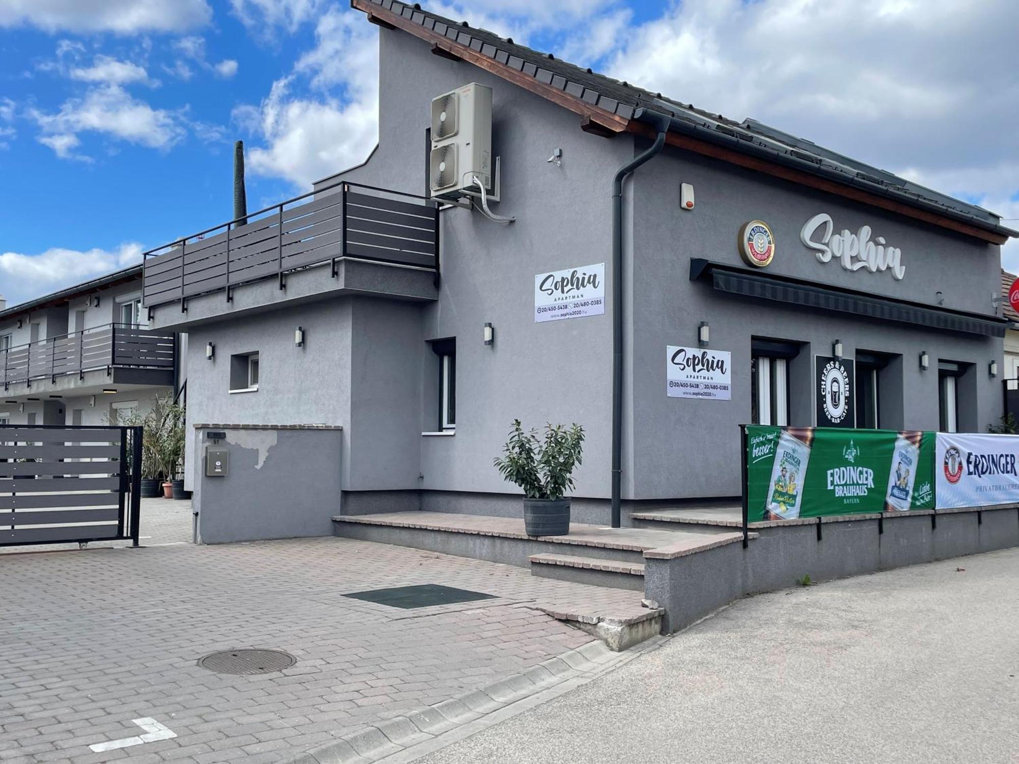 Sophia Apartman Goedoello Экстерьер фото