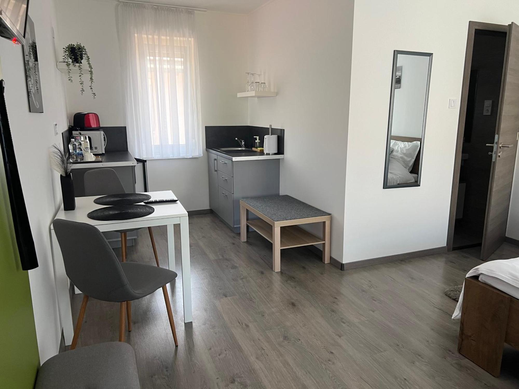 Sophia Apartman Goedoello Экстерьер фото